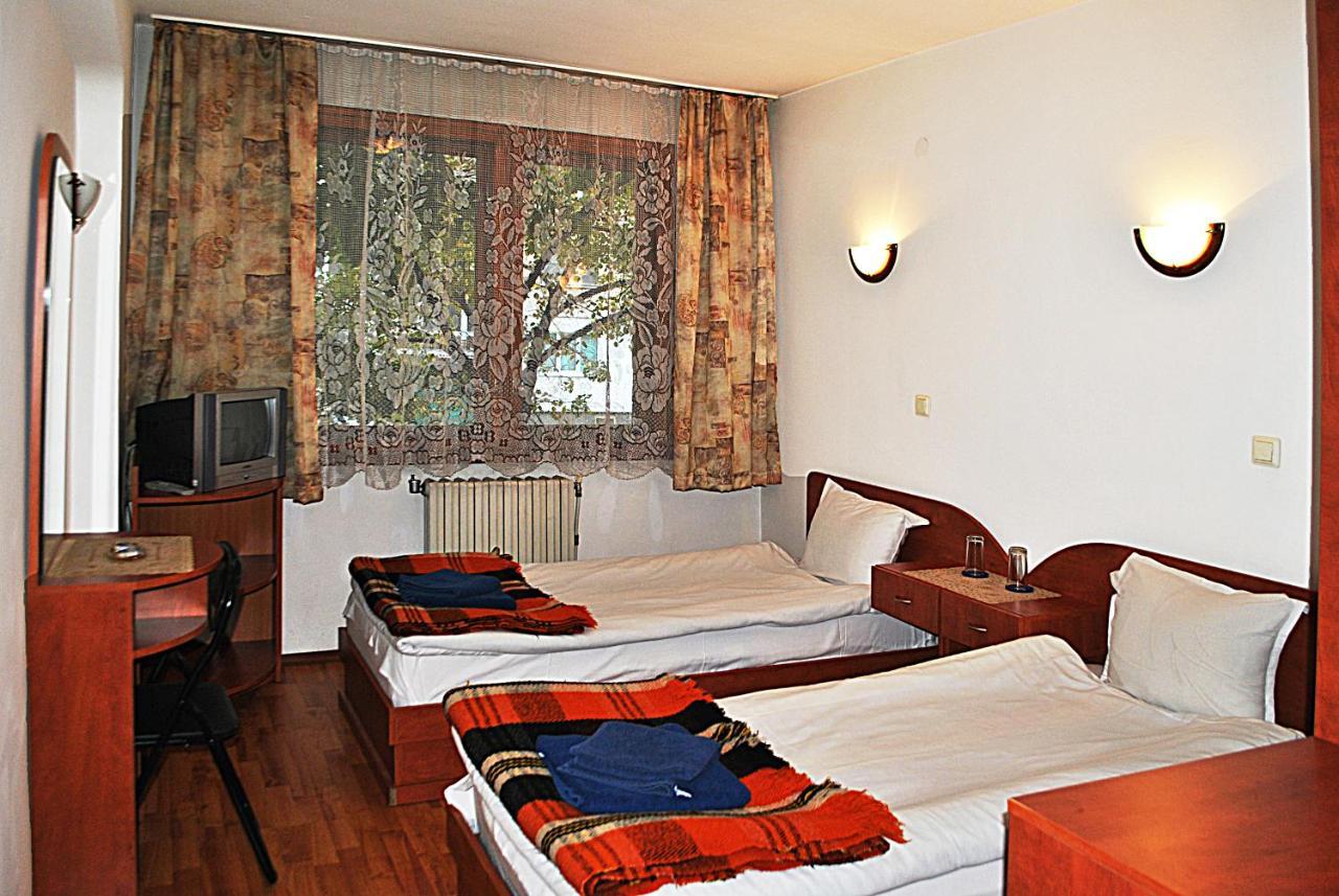 Family Hotel Zora Szófia Kültér fotó