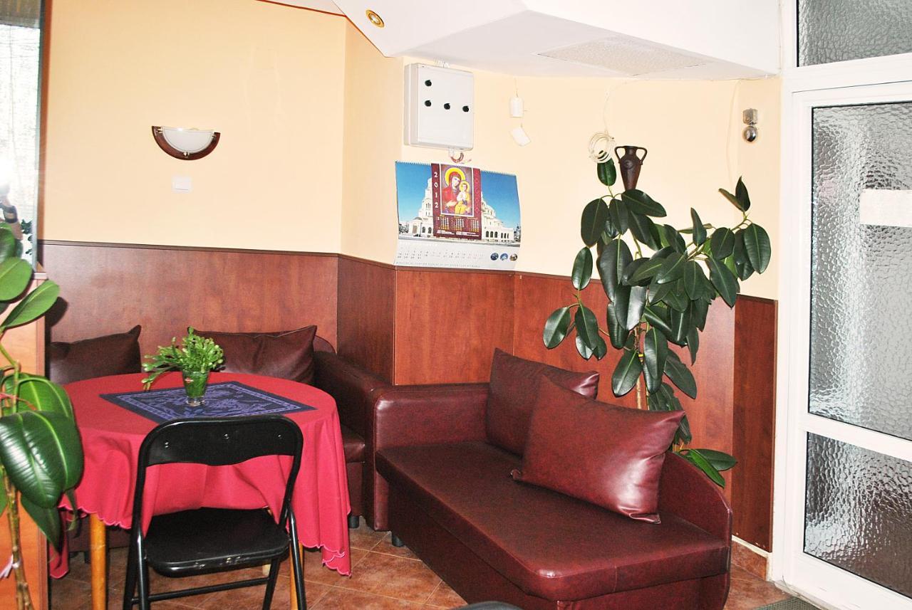 Family Hotel Zora Szófia Kültér fotó